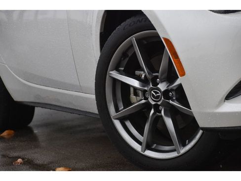 Used 2023 MAZDA MX-5 Miata Grand Touring w/ Weather Package image 9