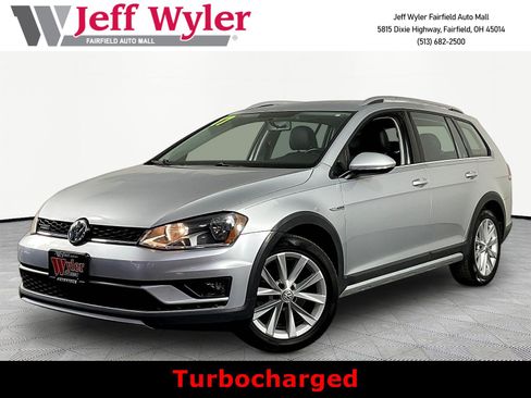 Used 2017 Volkswagen Golf Alltrack S AWD/4WD image 1
