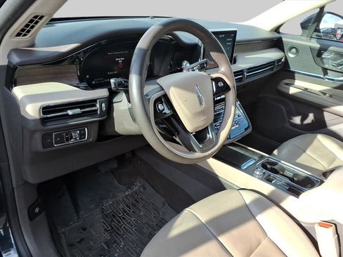 Used 2021 Lincoln Corsair Reserve w/ Equipment Group 201A image 13