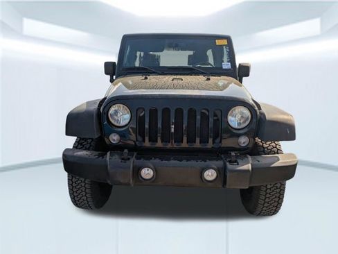 Used 2010 Jeep Wrangler Unlimited Sport AWD/4WD image 5