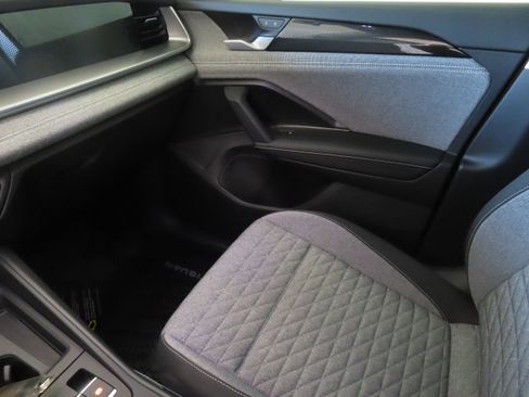 New 2025 Volkswagen Tiguan S image 21