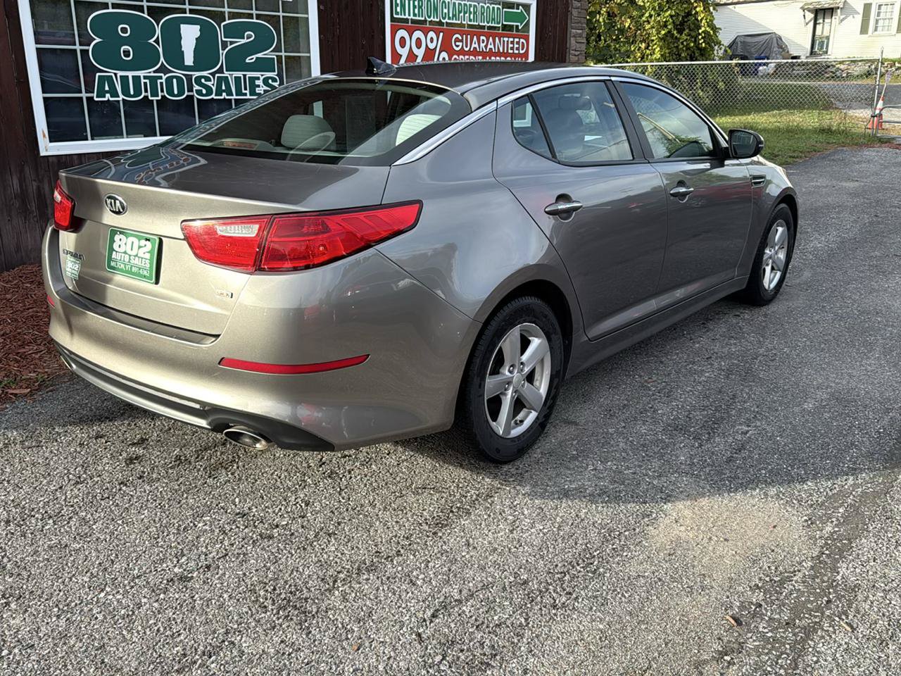 Used 2015 Kia Optima LX FWD image 9