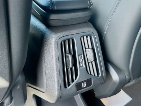 New 2026 BMW X1 xDrive28i w/ Convenience Package image 19