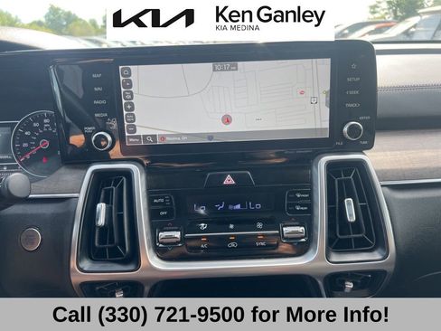 Certified 2023 Kia Sorento S w/ Panoramic Sunroof Package AWD/4WD image 13