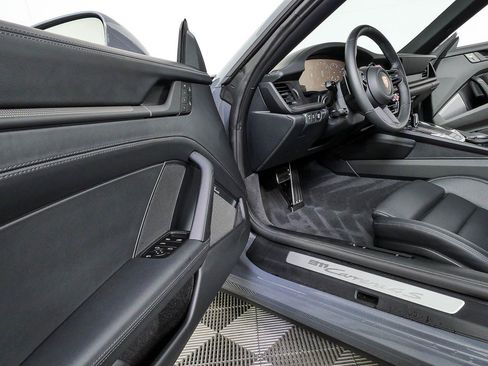 Certified 2026 Porsche 911 Carrera 4S AWD/4WD image 8