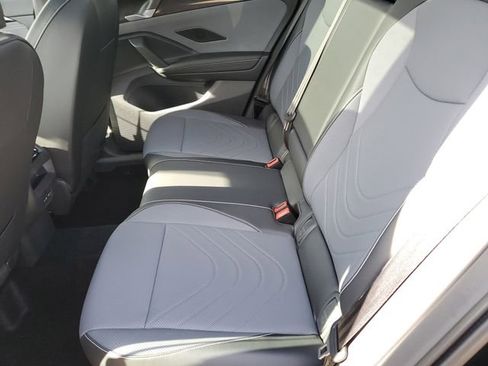 New 2026 Volkswagen Tiguan SE R-Line image 12