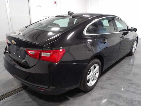 Used 2022 Chevrolet Malibu LS image 4