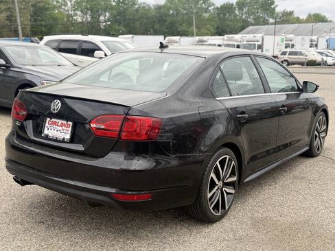 Used 2012 Volkswagen Jetta GLI Autobahn FWD image 12