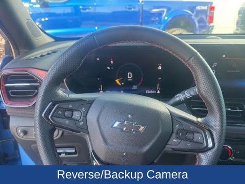 Used 2024 Chevrolet TrailBlazer RS w/ Driver Confidence Package FWD image 3