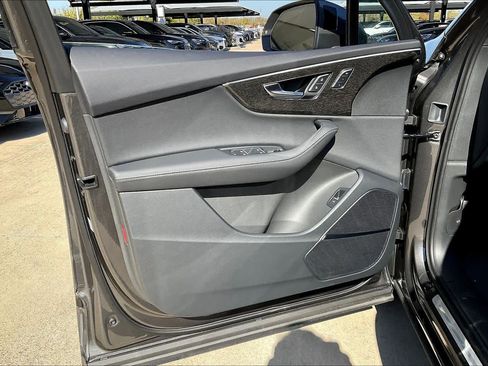 New 2026 Audi Q7 3.0T Premium Plus image 10