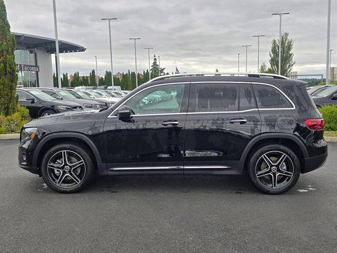 New 2026 Mercedes-Benz GLB 250 4MATIC image 3