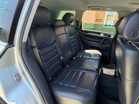 Used 2008 Volkswagen Touareg V6 AWD/4WD image 23