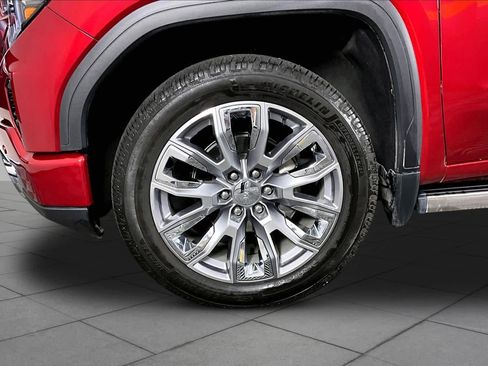 Used 2024 GMC Sierra 1500 Denali w/ Denali Reserve Package image 11