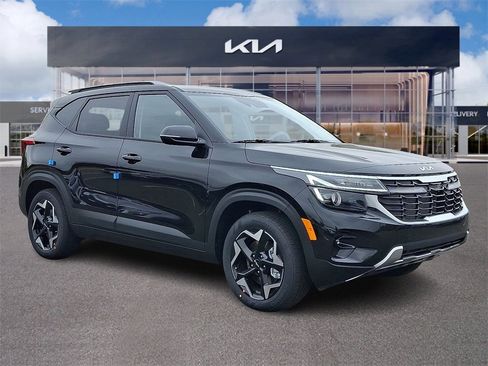 New 2026 Kia Seltos S image 1