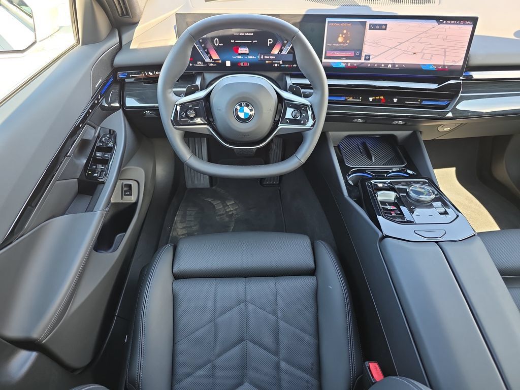 Used 2026 BMW 530i RWD image 12