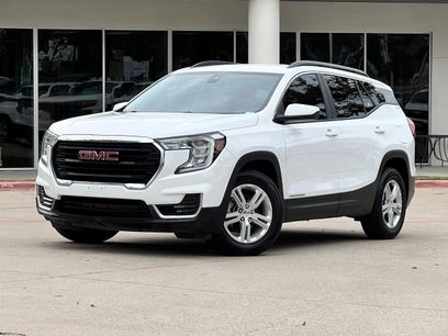 Used 2024 GMC Terrain SLE w/ Driver Convenience Package