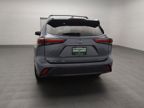 Used 2020 Toyota Highlander Limited image 6