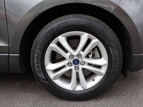 Used 2019 Ford Edge SEL w/ Equipment Group 201A image 14