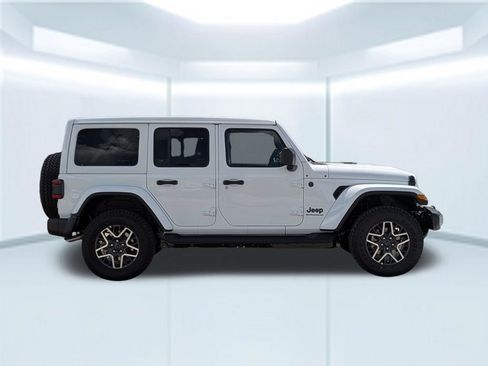 New 2026 Jeep Wrangler Unlimited Sahara AWD/4WD image 7