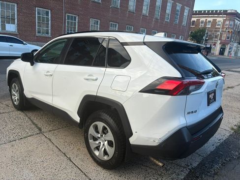 Used 2019 Toyota RAV4 LE w/ All Weather Liner Package AWD/4WD image 5