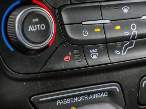 Used 2017 Ford Escape Titanium FWD image 38