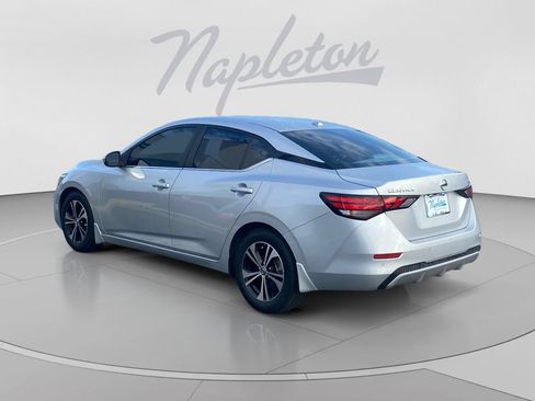 Used 2022 Nissan Sentra SV FWD image 3