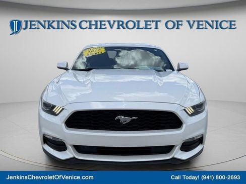 Used 2017 Ford Mustang Coupe RWD image 12