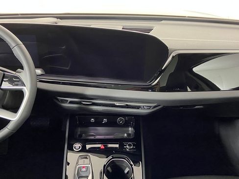 Used 2025 Audi A5 2.0T Premium Plus w/ Premium Plus image 16