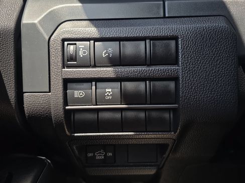 Used 2024 Toyota Tacoma SR RWD image 23