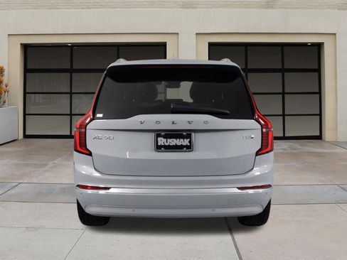 New 2026 Volvo XC90 T8 Plus image 4