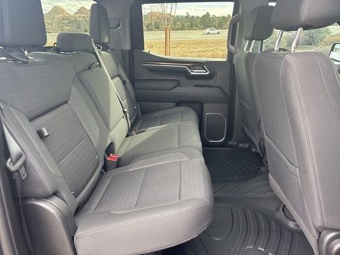 Used 2023 GMC Sierra 1500 Elevation image 13