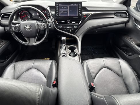 Used 2021 Toyota Camry XSE image 14