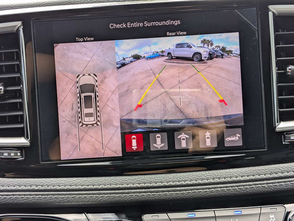 New 2027 Chrysler Pacifica Select FWD image 21