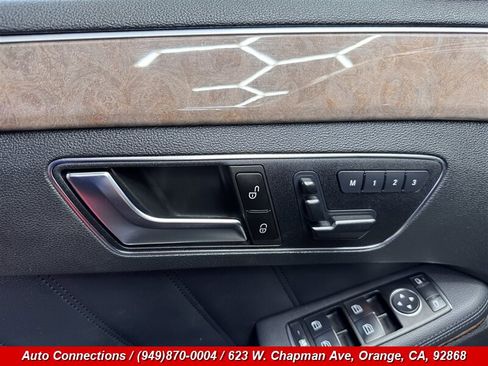 Used 2013 Mercedes-Benz E 350 Sedan image 27