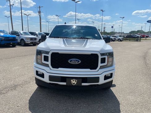 Used 2019 Ford F150 XLT w/ Equipment Group 302A Luxury AWD/4WD image 9