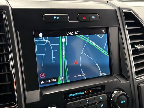 Used 2019 Ford F150 XLT w/ Equipment Group 302A Luxury image 28