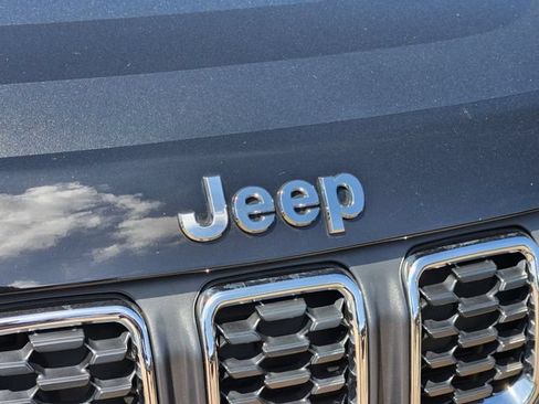 Certified 2025 Jeep Compass Sport w/ Mopar Graphics Package AWD/4WD image 12