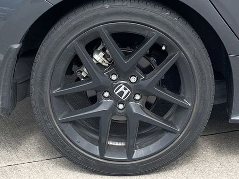 Used 2024 Honda Civic Sport image 9