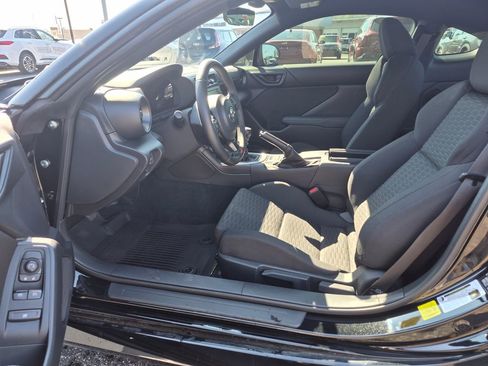 Used 2025 Toyota GR86 w/ Performance Package image 12