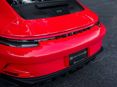 Used 2024 Porsche 911 GT3 RWD image 9