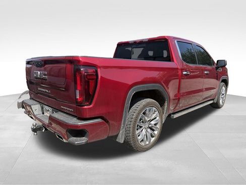 Used 2024 GMC Sierra 1500 Denali AWD/4WD image 3
