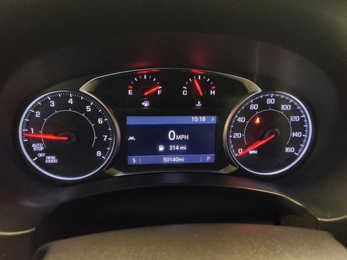 Used 2024 GMC Terrain SLT AWD/4WD image 23