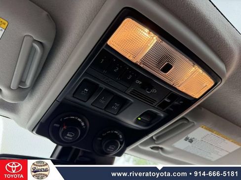 Used 2024 Toyota 4Runner TRD Off-Road Premium w/ Moonroof Package AWD/4WD image 25