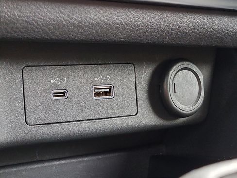 Certified 2023 Nissan Rogue S image 22