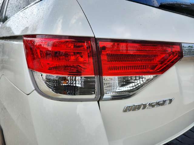 Used 2016 Honda Odyssey EX-L image 33