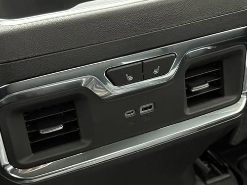 New 2026 GMC Sierra 1500 Denali w/ Denali Reserve Package image 14