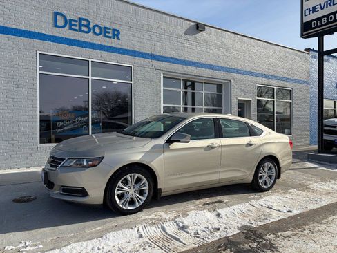 Used 2015 Chevrolet Impala LT w/ Convenience Package image 1