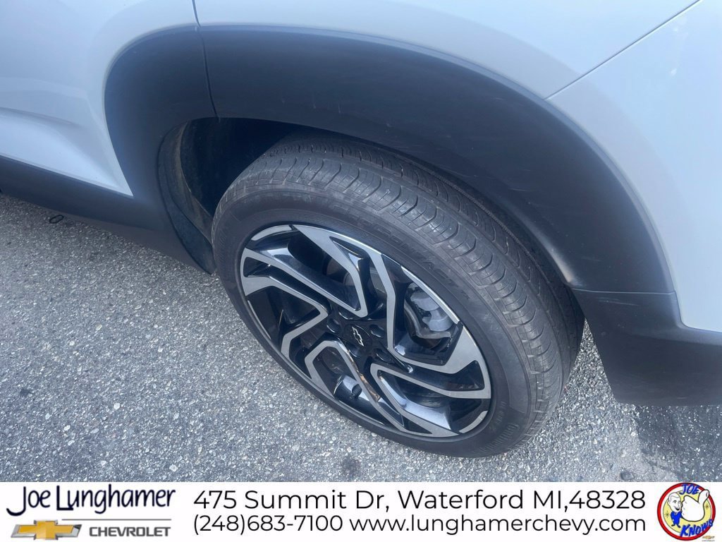 Used 2024 Chevrolet TrailBlazer RS w/ Driver Confidence Package AWD/4WD image 8