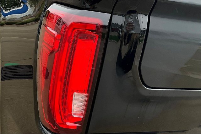Used 2020 GMC Sierra 1500 SLT w/ SLT Premium Plus Package AWD/4WD image 24