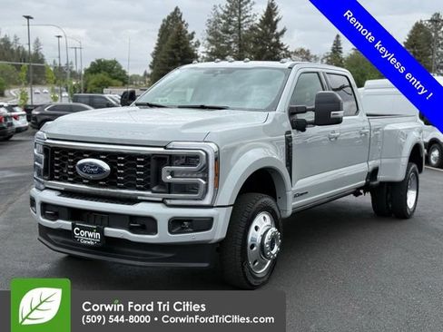 Certified 2026 Ford F450 Platinum AWD/4WD image 1